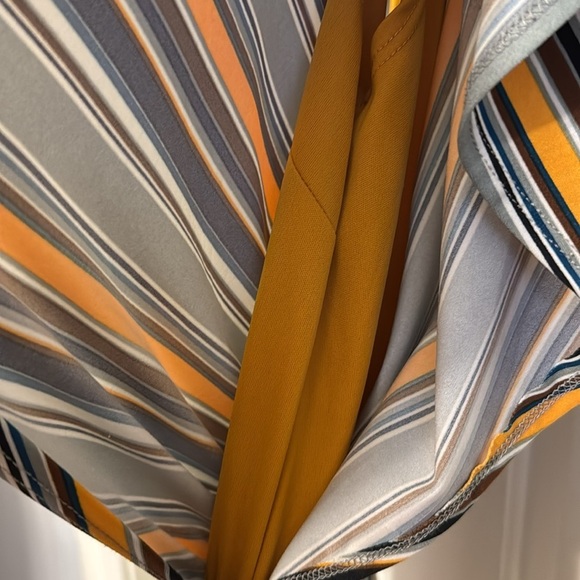 Emma & Michele Gold Gray Brown Black Brown Striped Belted Jumpsuit Sz Medium - Picture 3 of 9